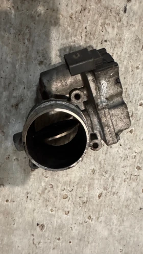 Дроселова Клапа за Audi A4 2008 - 4E0145950 /  A2C53100874, снимка 2 - Части - 52997525