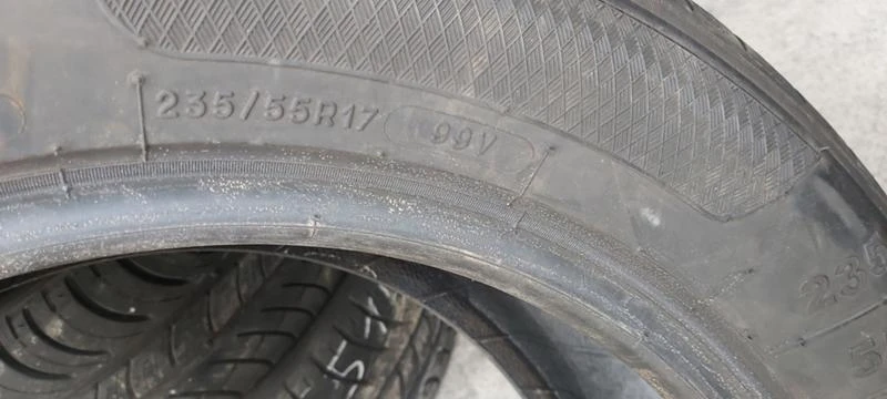 Гуми Летни 235/55R17, снимка 6 - Гуми и джанти - 34096614