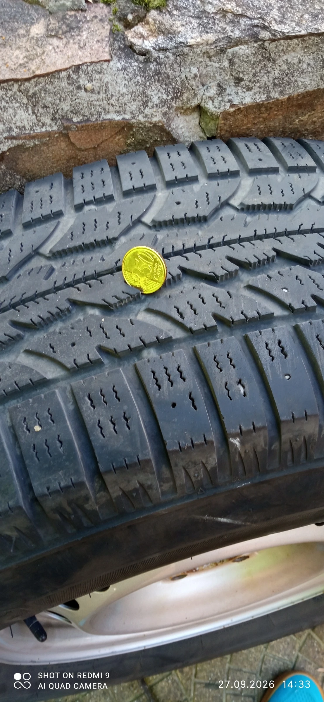 Гуми Зимни 255/70R16, снимка 5 - Гуми и джанти - 56244876