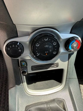 Ford Fiesta 1.2i + метан, снимка 5