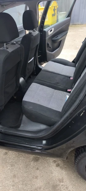 Peugeot 307 1.6 HDI, снимка 11