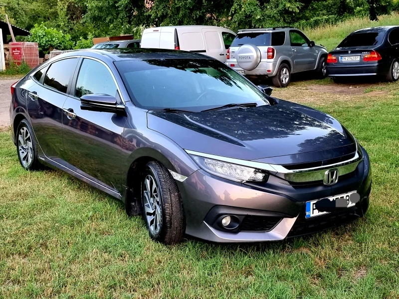 Honda Civic Touring, снимка 10 - Автомобили и джипове - 47817961