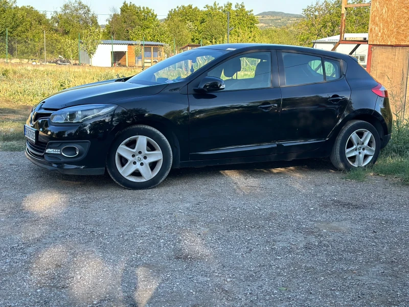 Renault Megane 3, снимка 2 - Автомобили и джипове - 47412025