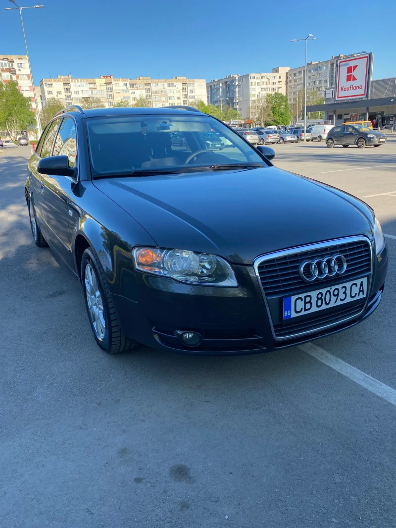 Audi A4, снимка 2 - Автомобили и джипове - 47608531