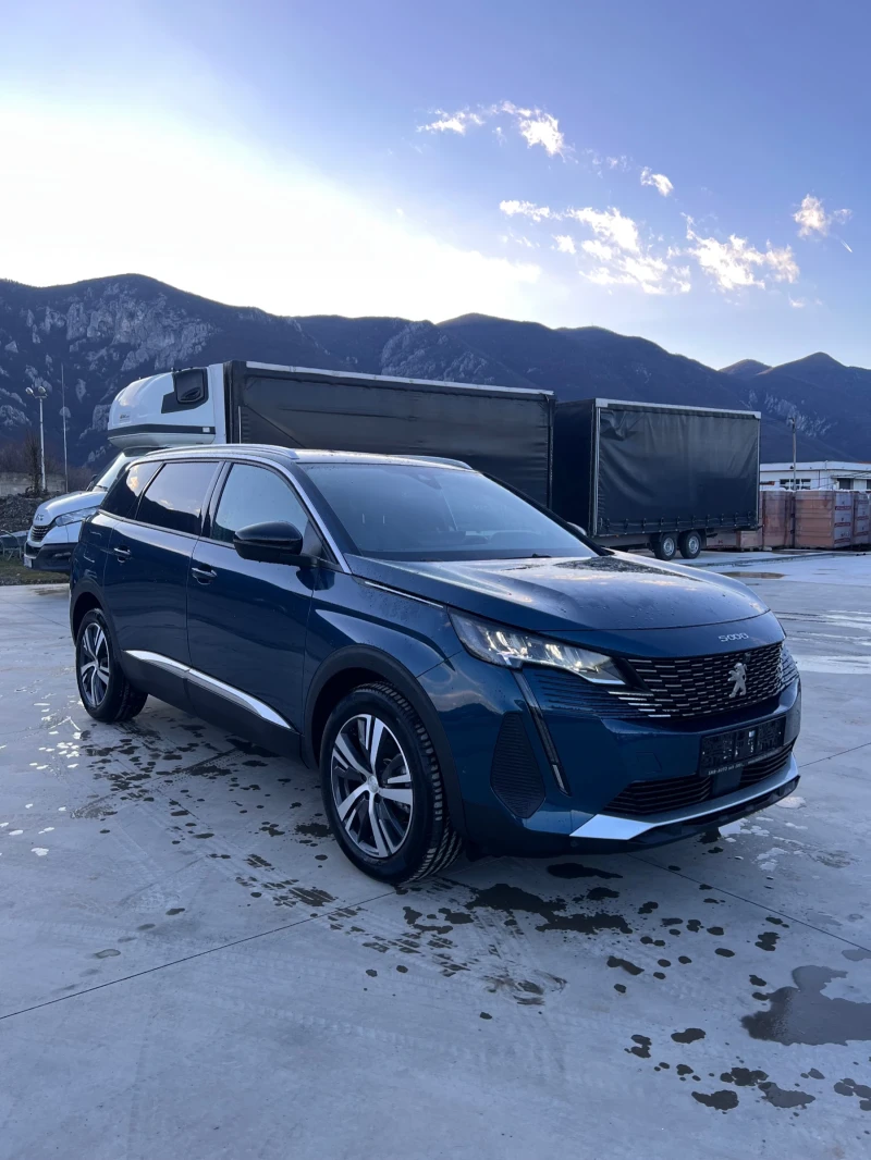 Peugeot 5008 Hybrid, 9000km, 7 места full , снимка 1 - Автомобили и джипове - 48378577