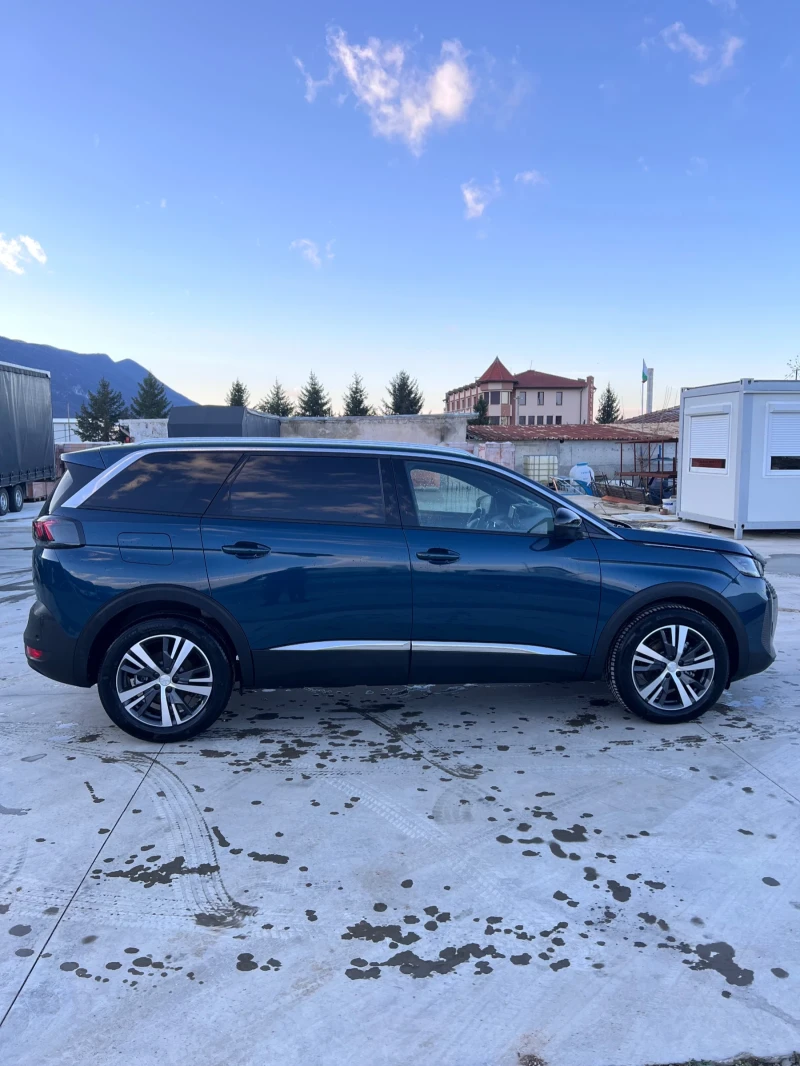 Peugeot 5008 Hybrid, 9000km, 7 места full , снимка 5 - Автомобили и джипове - 48378577