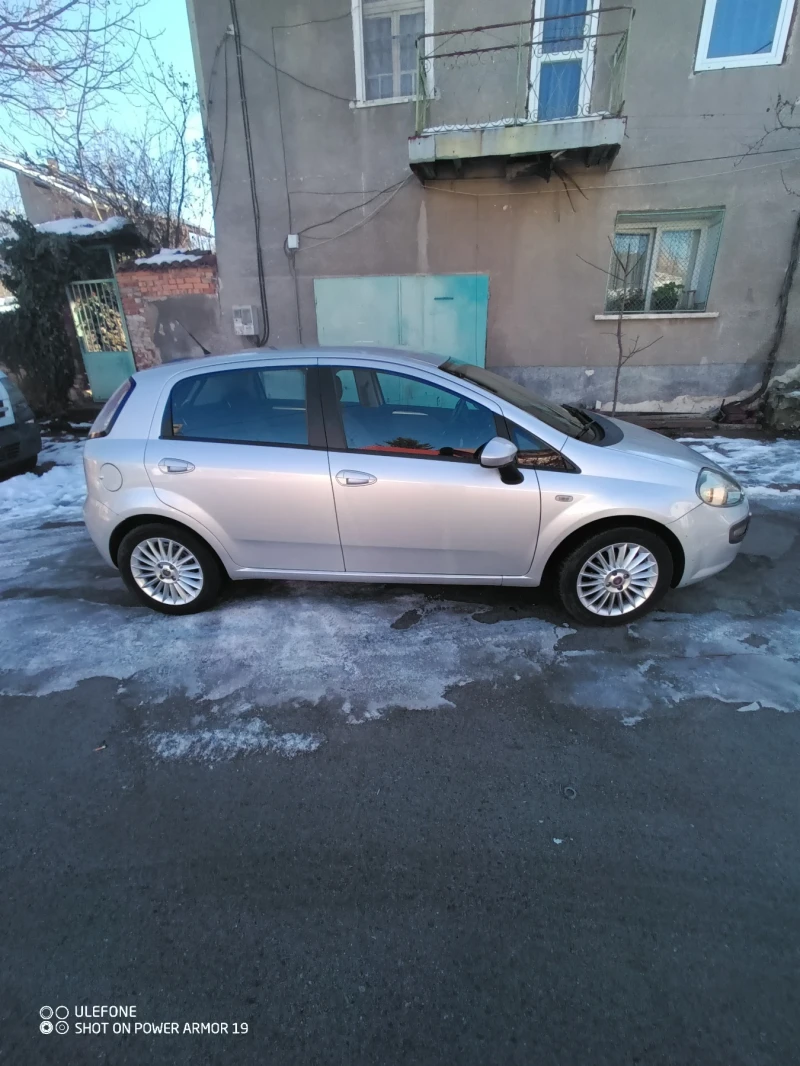 Fiat Punto 1, 4 evo -lpg, снимка 4 - Автомобили и джипове - 48737826