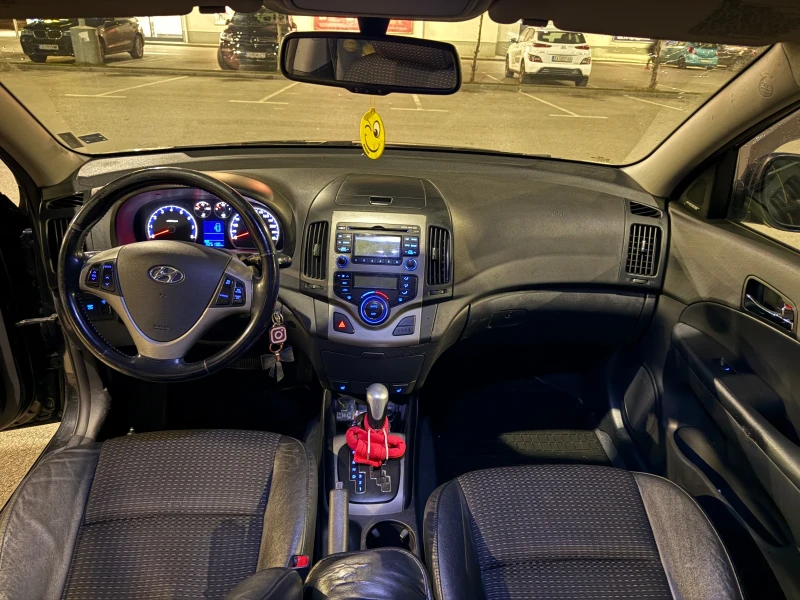 Hyundai I30 2.0 143 к.с бензин, снимка 6 - Автомобили и джипове - 49510983