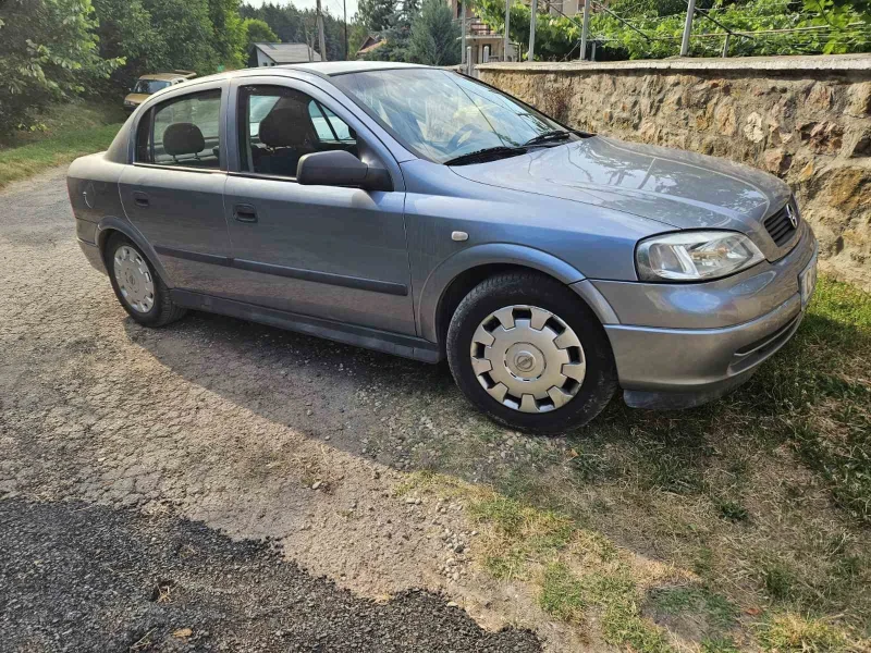 Opel Astra, снимка 4 - Автомобили и джипове - 51602298