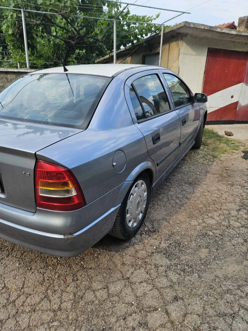 Opel Astra, снимка 3 - Автомобили и джипове - 51602298