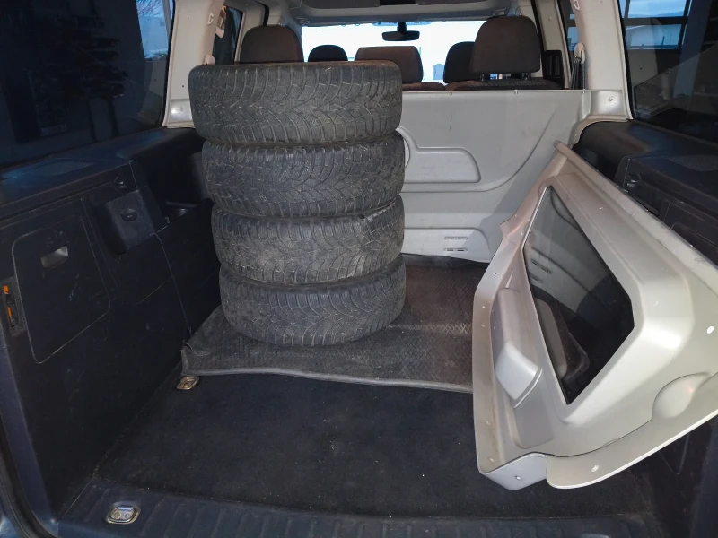 VW Caddy Maxi TGI metan, снимка 12 - Автомобили и джипове - 52681902