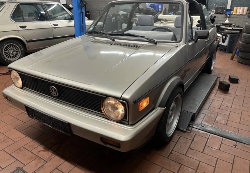 VW Golf, снимка 3 - Автомобили и джипове - 52742871