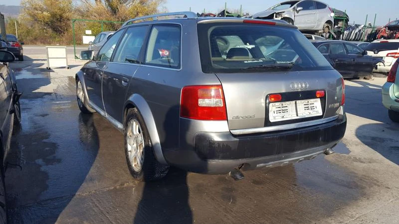 Audi A6 Allroad 2.5 TDI, снимка 5 - Автомобили и джипове - 30917670