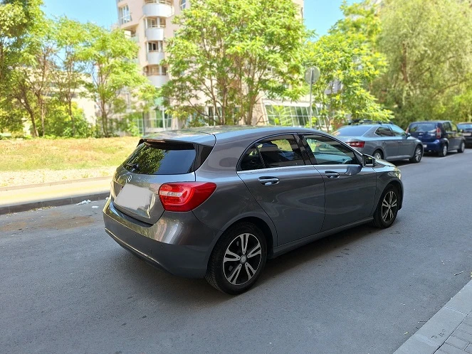 Mercedes-Benz A 180 AMG Style - изображение 5