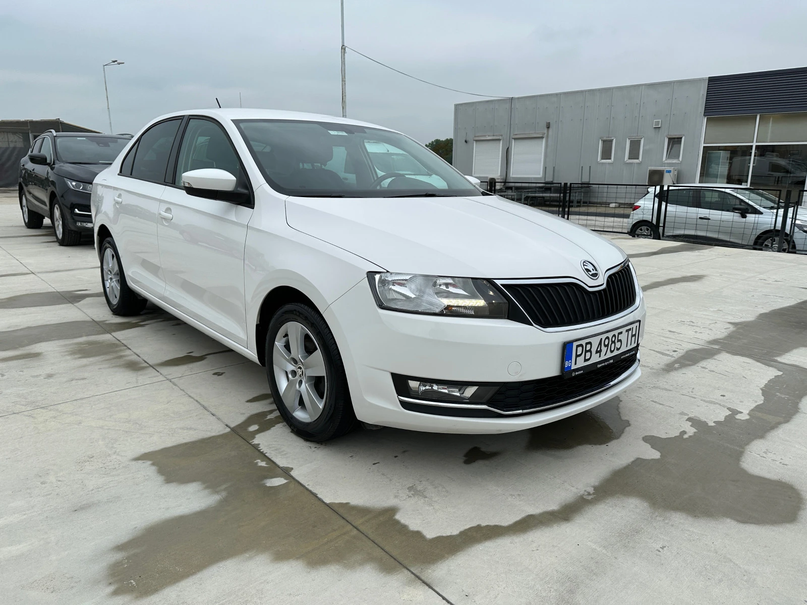 Skoda Rapid В-Гаранция- Авоматик EURO 6 - изображение 8