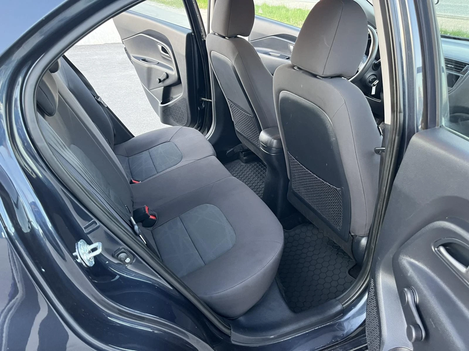 Kia Rio 1.2I 85кс EURO 5 КЛИМАТИК - изображение 10