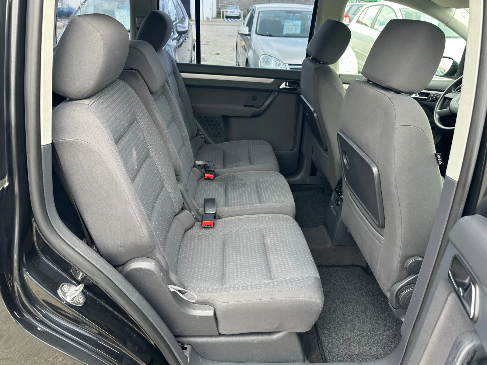 VW Touran 1.6 | Mobile.bg   13