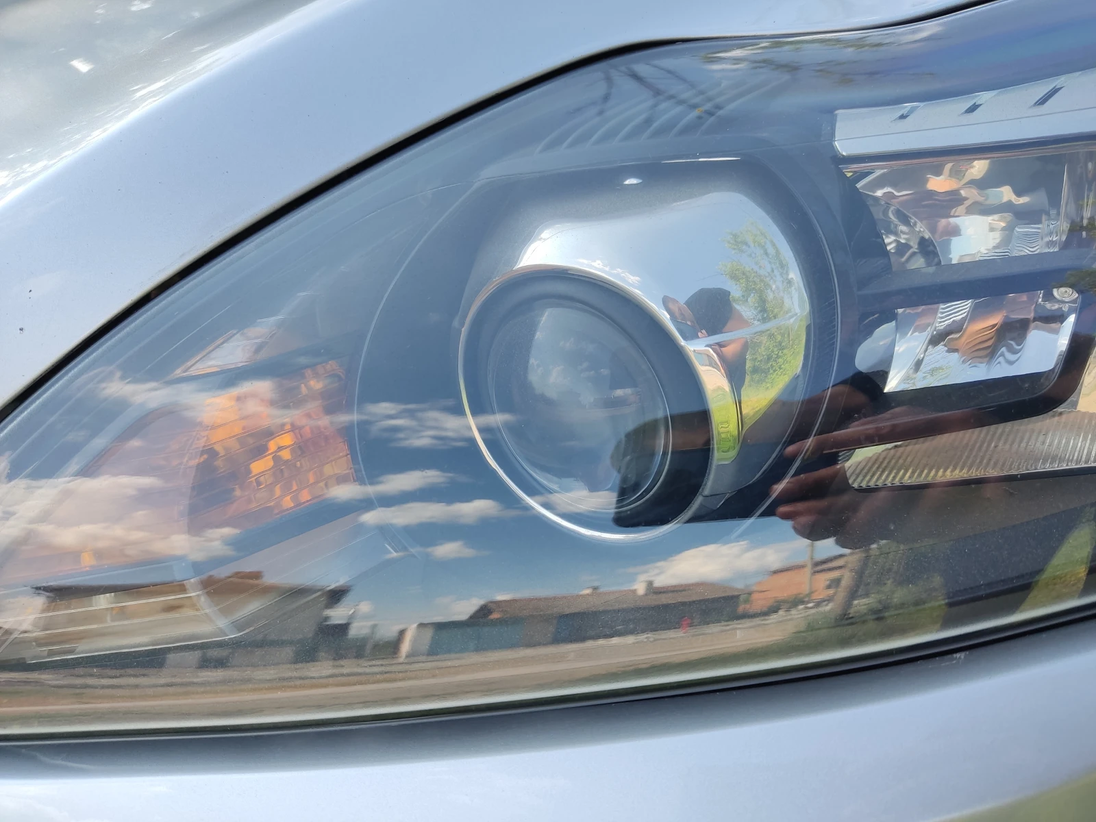 Ford Focus 2.0I GAZ TITANIUM - изображение 8