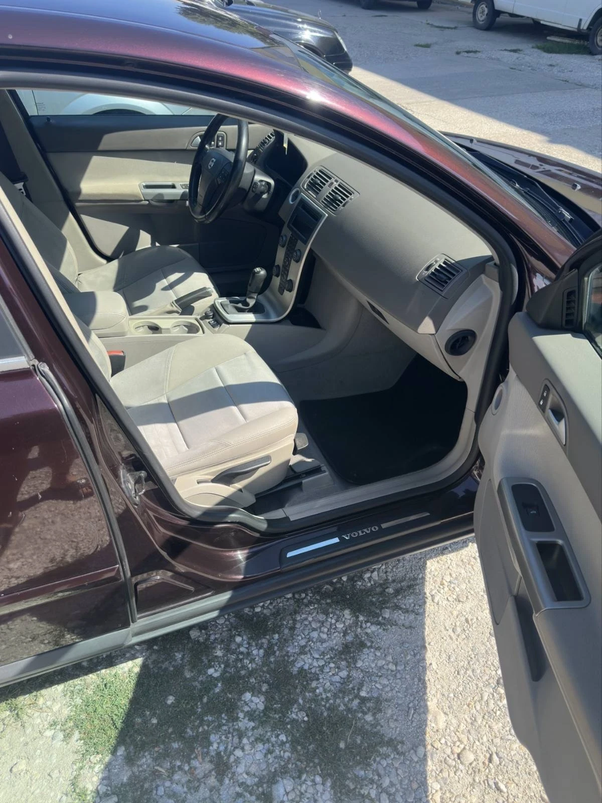 Volvo V50  - изображение 5
