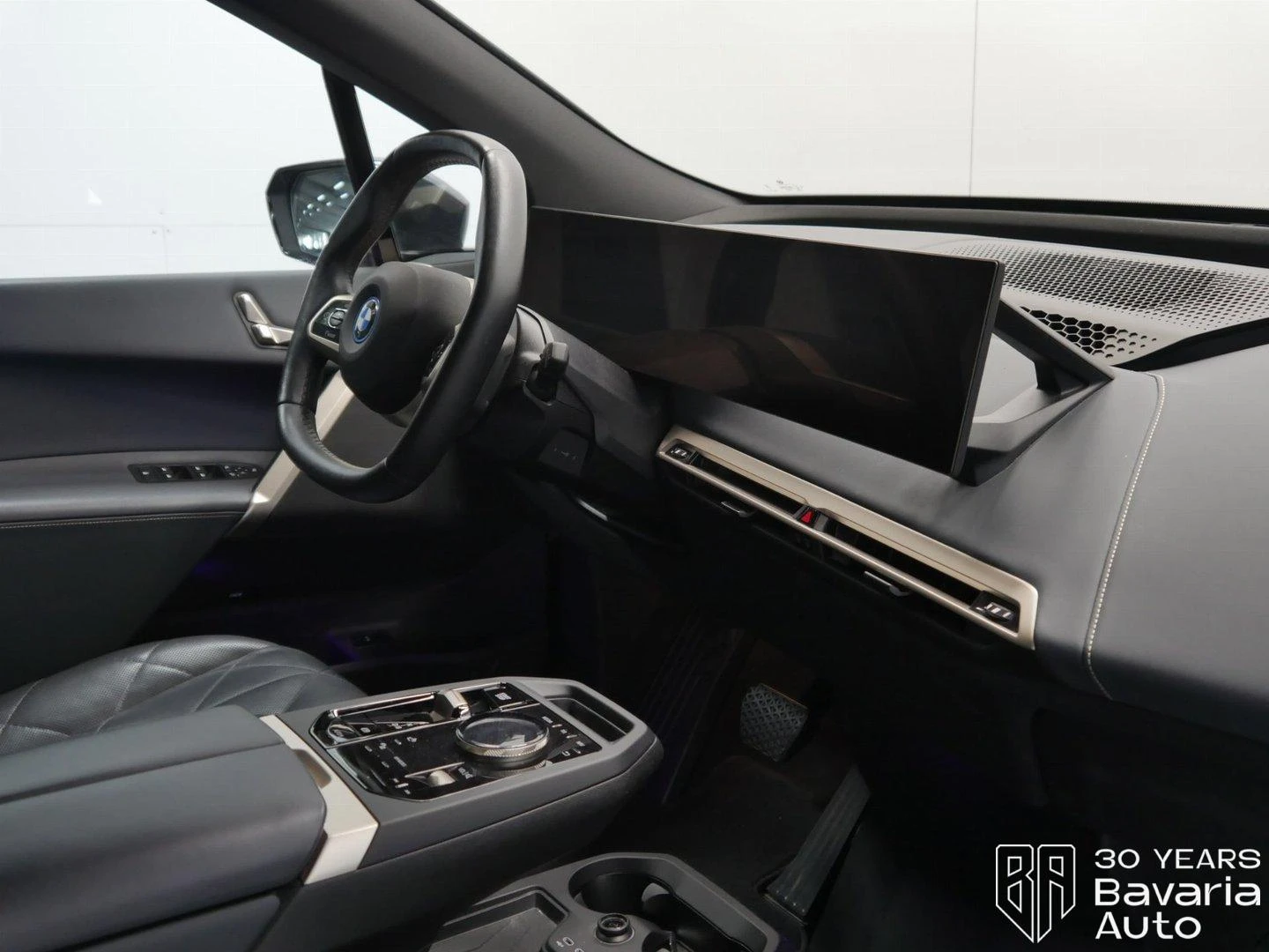 BMW iX 50 xDrive Sport - изображение 5