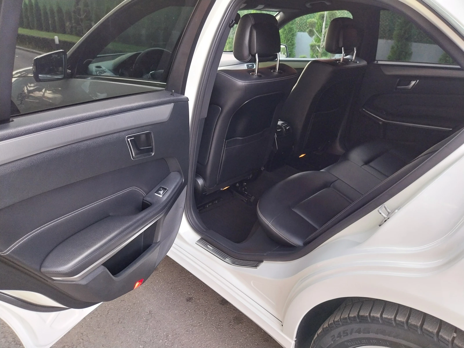 Mercedes-Benz E 250 * E250-204кс* /9G Tronic 4Matic /FACELIFT/ | Mobile.bg — изображение 9