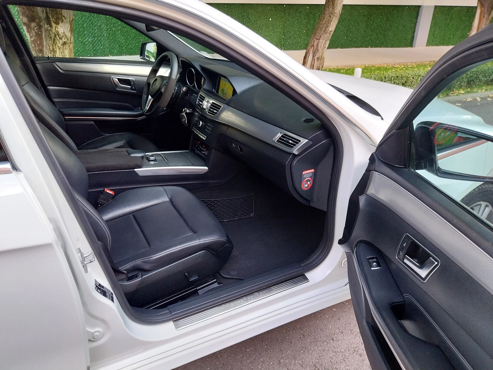 Mercedes-Benz E 250 * E250-204кс* /9G Tronic 4Matic /FACELIFT/ | Mobile.bg — изображение 8