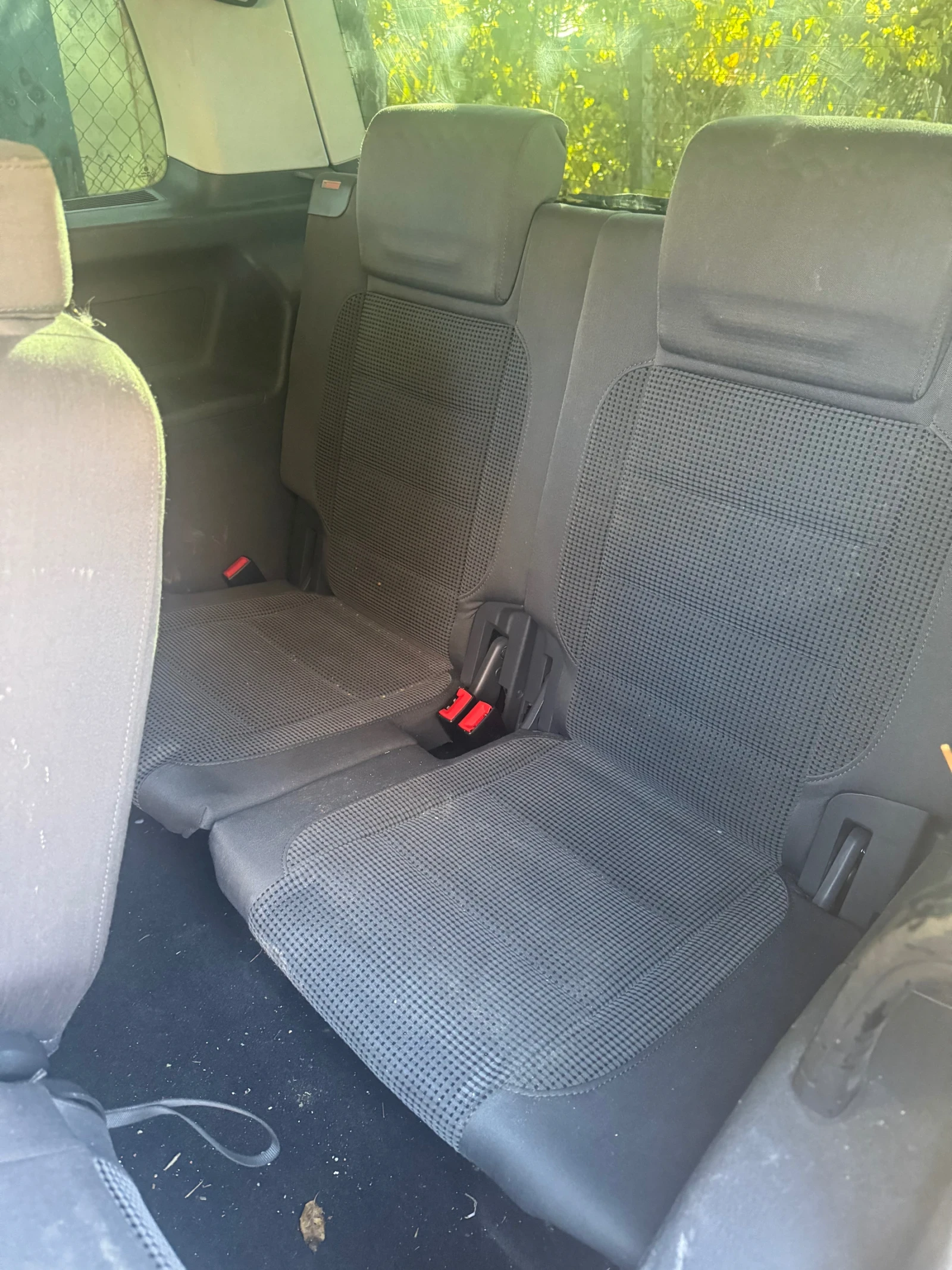 VW Touran 2.0 100 киловата цяла эа части  - изображение 9