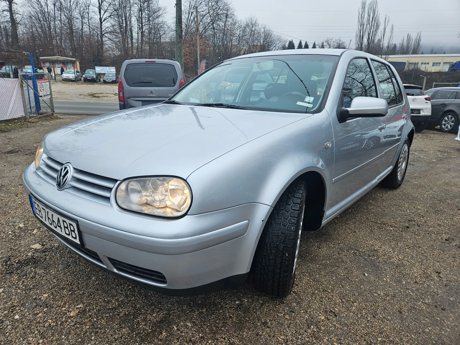 VW Golf 1.6 ПЕРФЕКТЕН НИКАКВИ РЪЖДИ ТОП СЪСТОЯНИЕ  - изображение 8