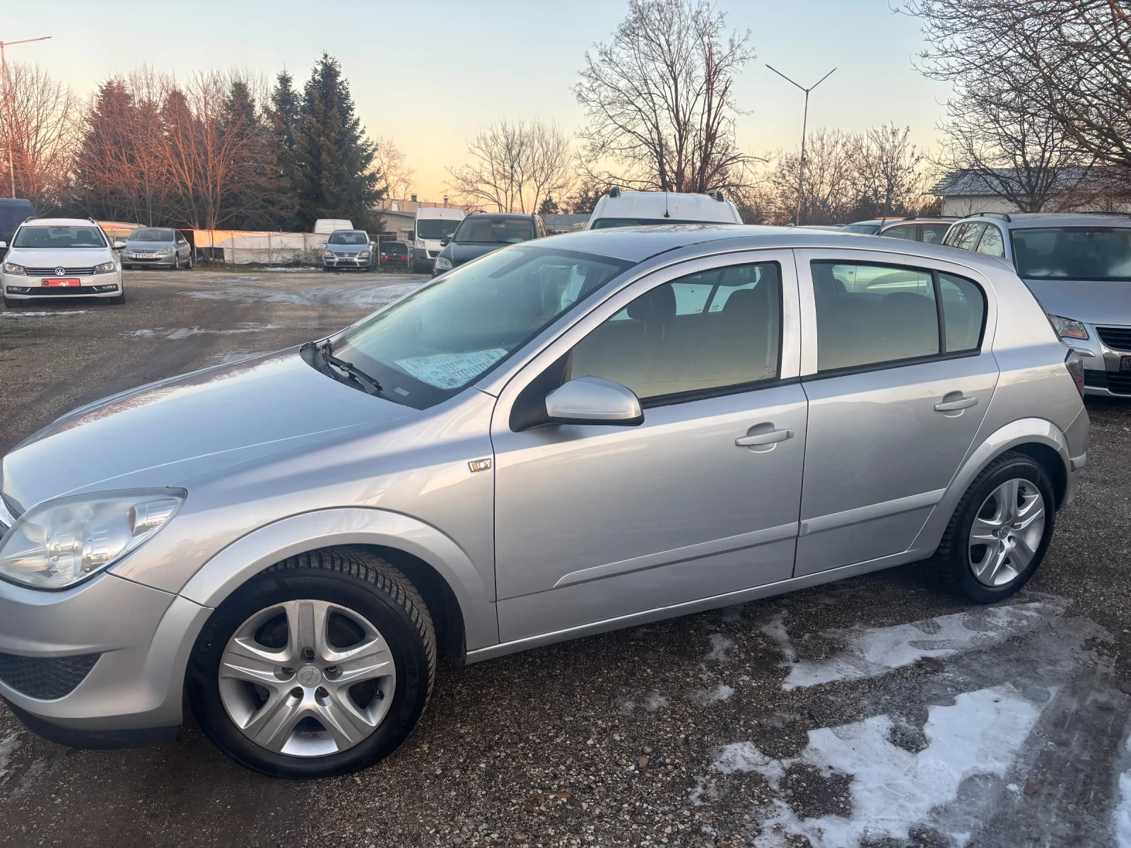 Opel Astra 2010+ 1.6+ ����+ �.�������-���� ���� | Mobile.bg � ����������� 6
