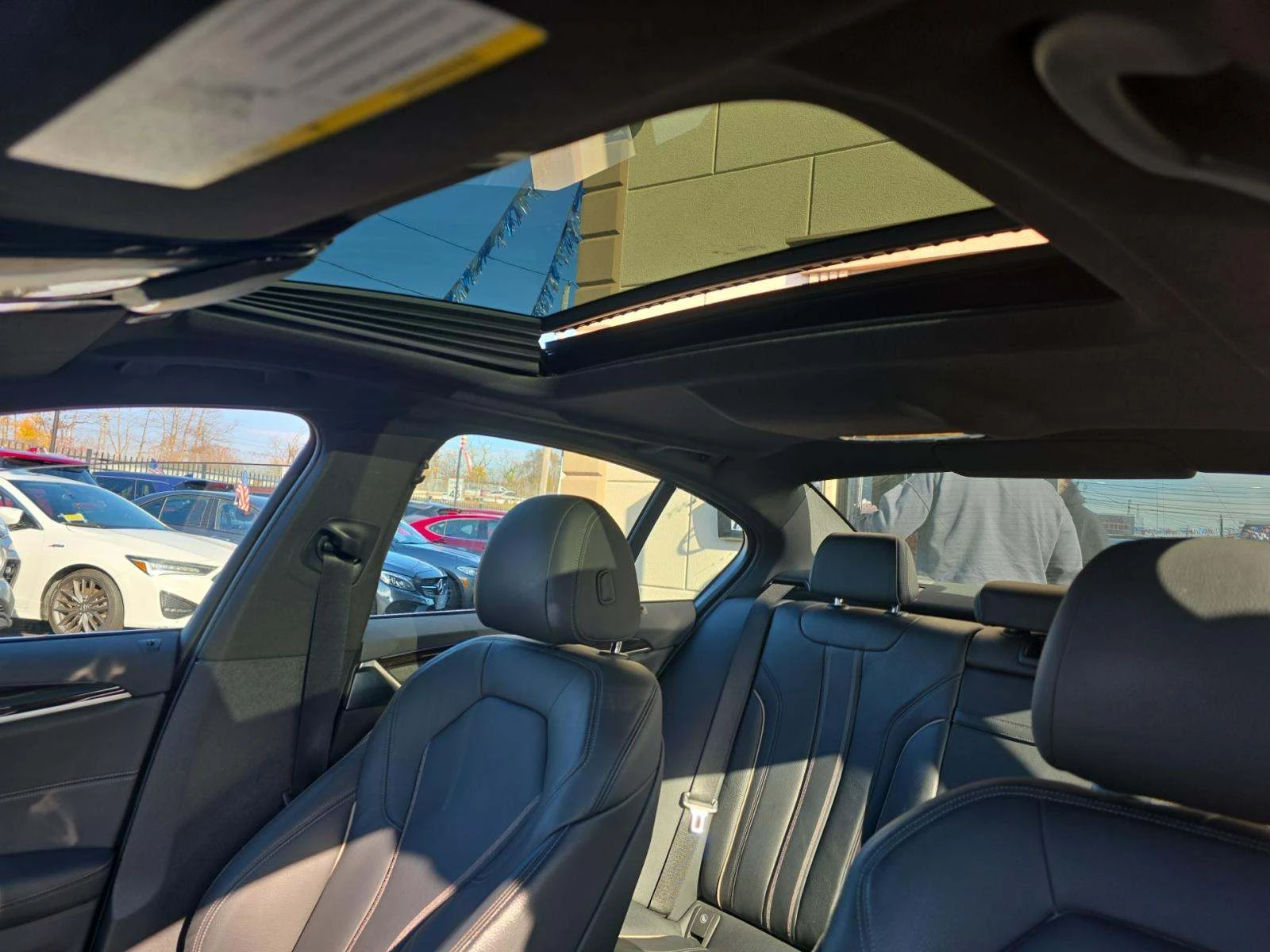 BMW 540 xDrive M SPORT HEAD-UP/DIGITAL/RECARO/ПОДГРЕВИ - изображение 8