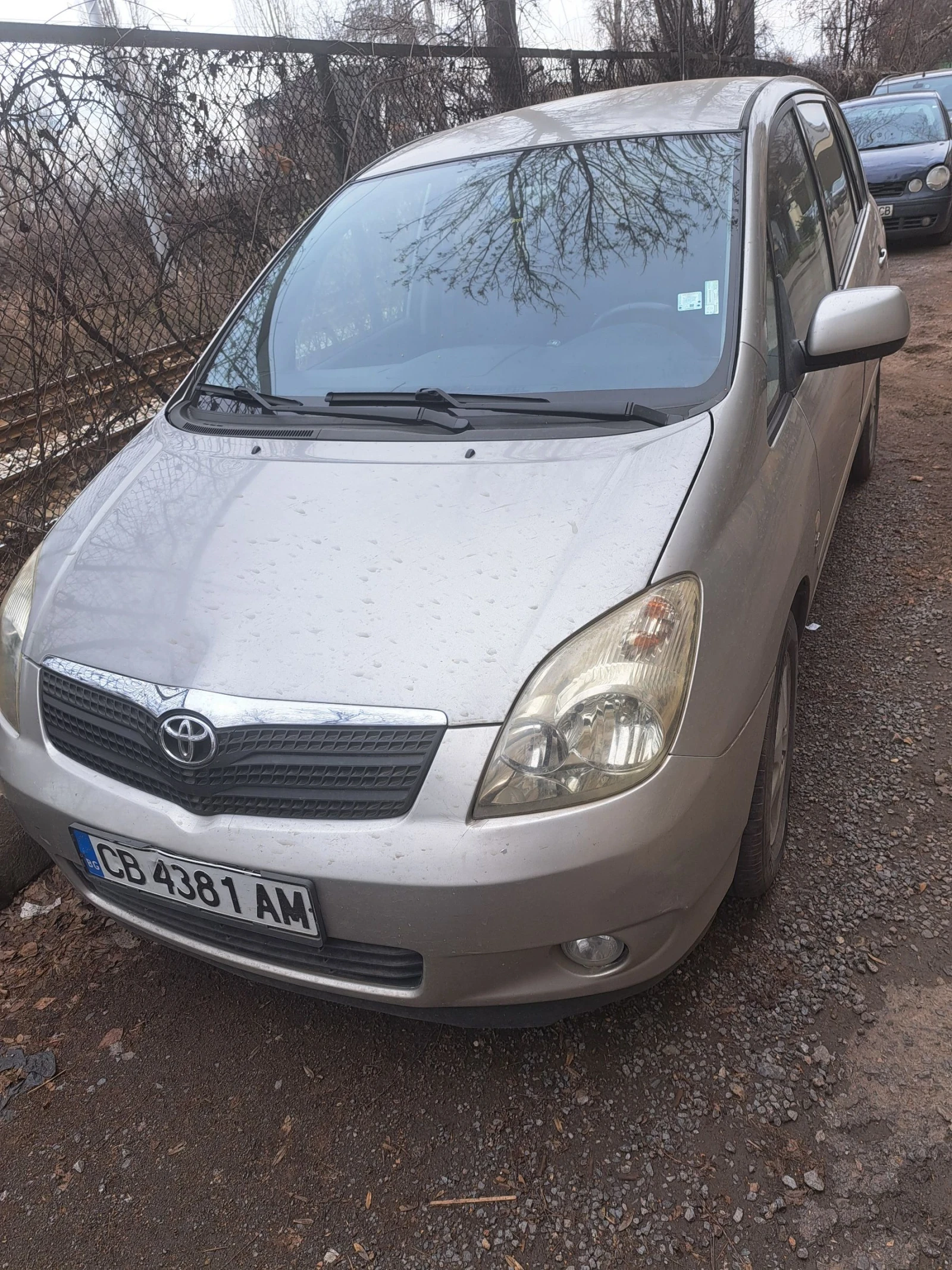 Toyota Corolla verso 2000k 90k D4D | Mobile.bg � ����������� 1