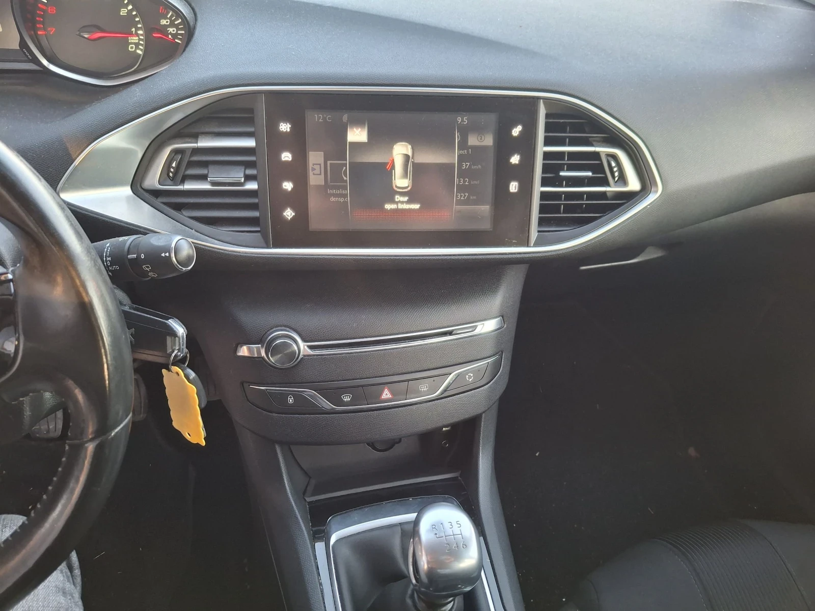 Peugeot 308 1.6 benzin , снимка 13 - Автомобили и джипове - 53803210