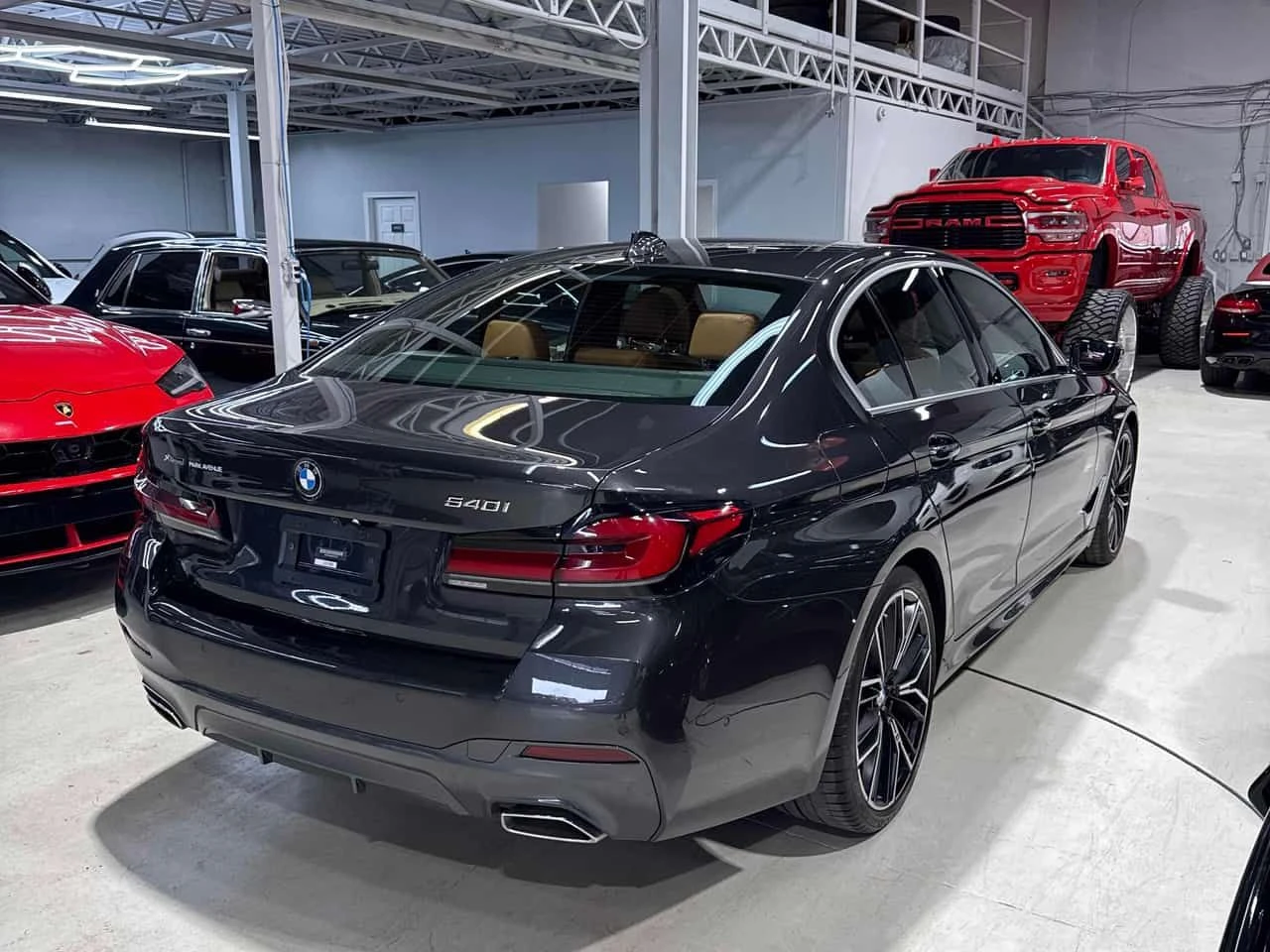 BMW 540 540i xDrive  CARFAX, снимка 5 - Автомобили и джипове - 54327241