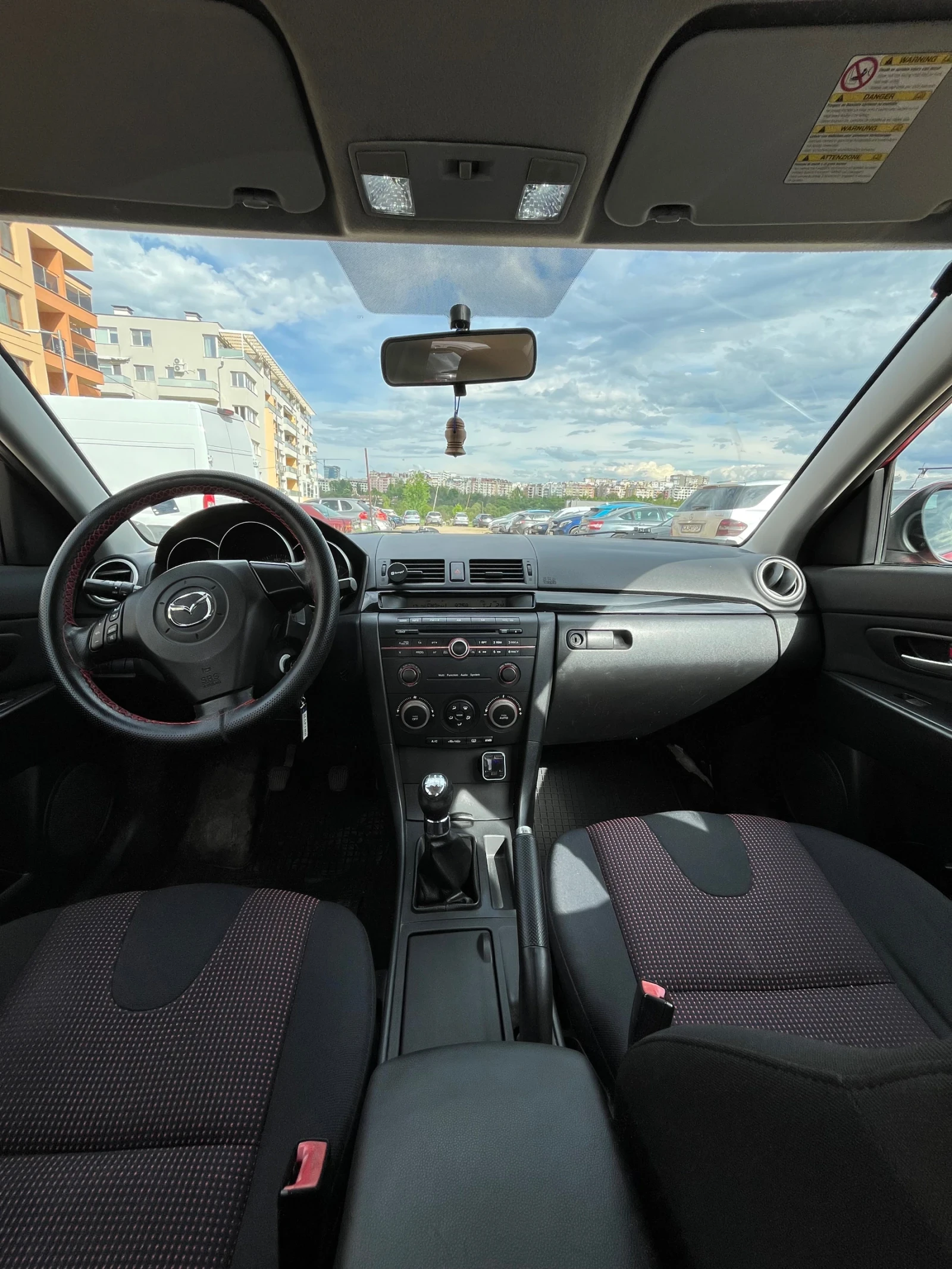 Mazda 3, снимка 14 - Автомобили и джипове - 54571857