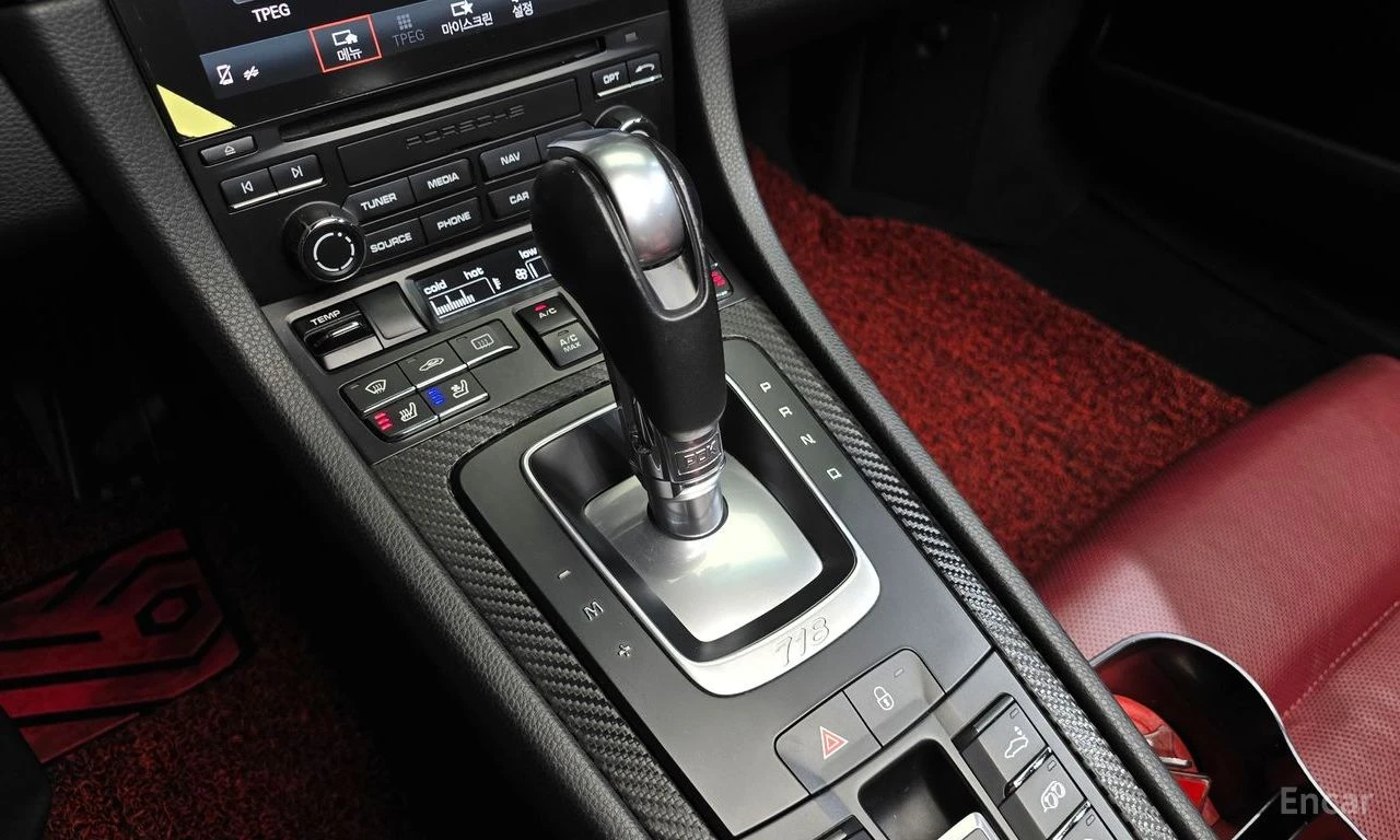 Porsche Boxster 2.5S Cabrio* ПОДГРЕВ* ОБДУХВАНЕ* CARBON* КАМЕРА* , снимка 12 - Автомобили и джипове - 54855064