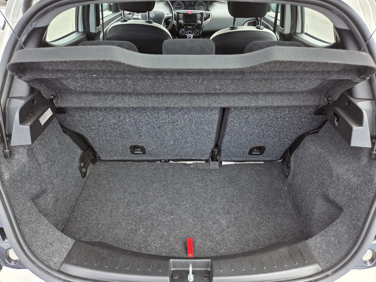 Lancia Ypsilon 1.2 | Mobile.bg � ����������� 16