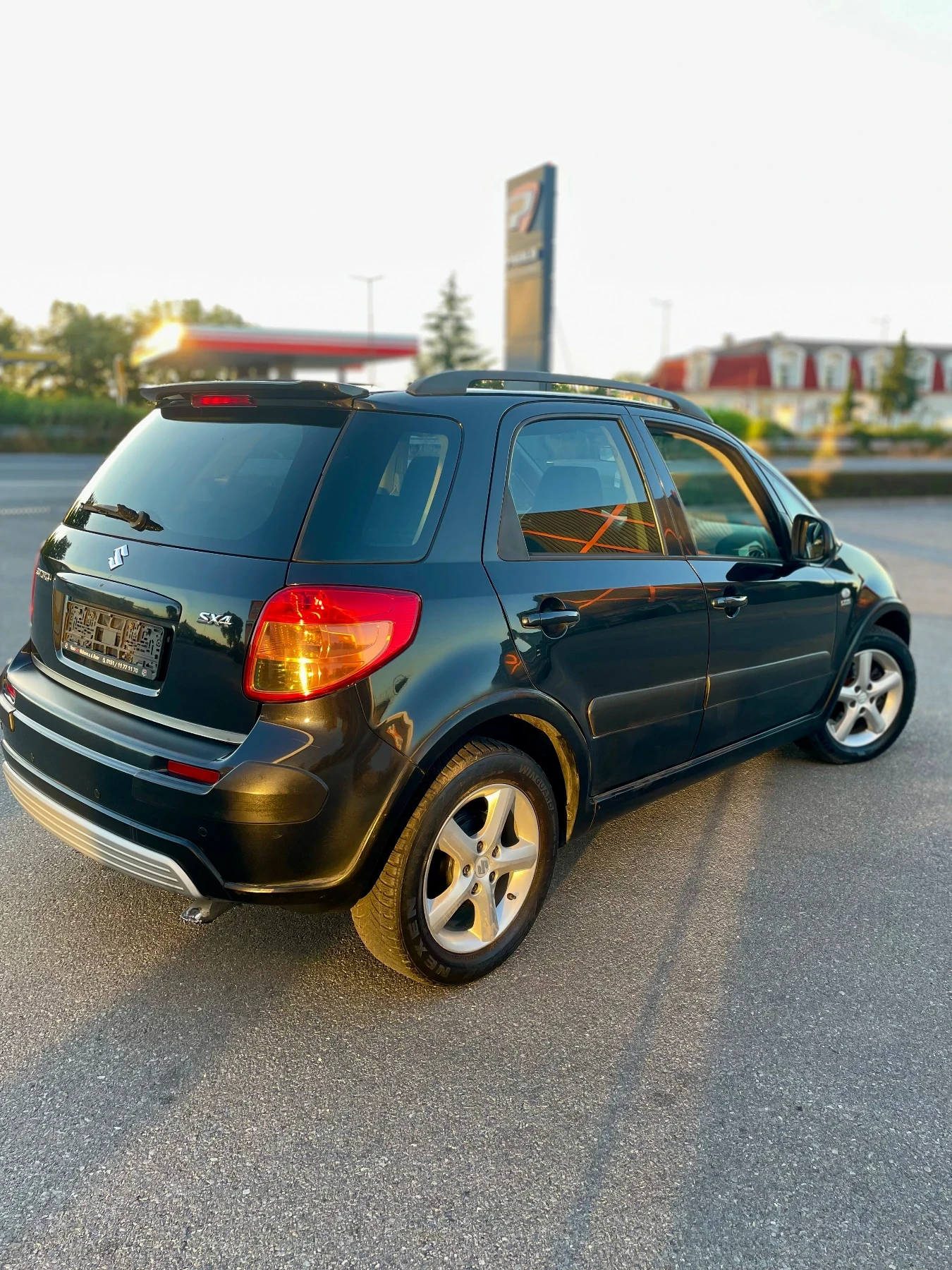 Suzuki SX4, снимка 3 - Автомобили и джипове - 55104036
