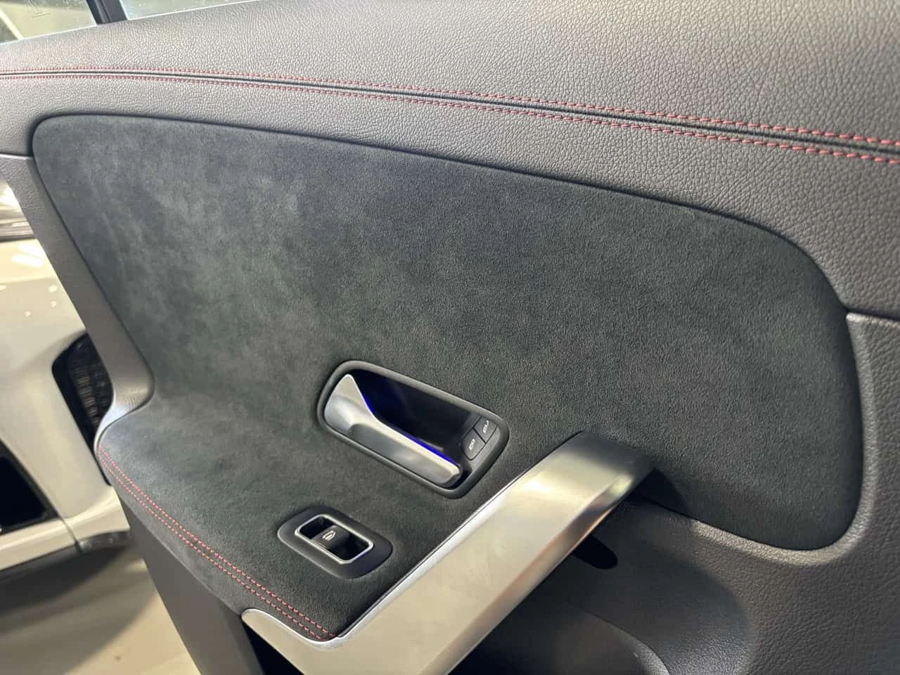Mercedes-Benz CLA 250 * 4 MATIC * CARFAX * ФИКСИРАНА ЦЕНА ДО БГ * , снимка 12 - Автомобили и джипове - 55205791