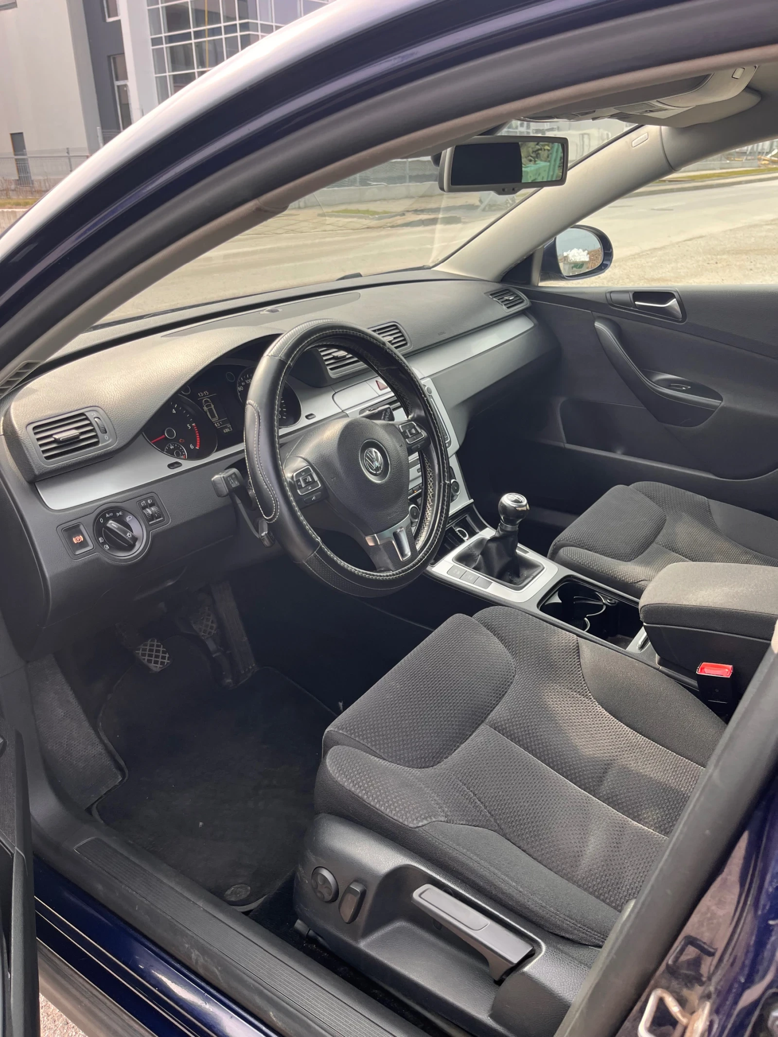 VW Passat 2.0 TDI  Highline, снимка 6 - Автомобили и джипове - 55264966