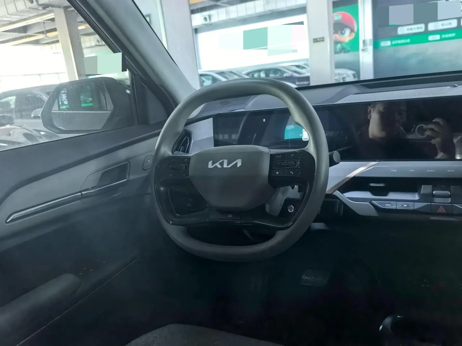 Kia EV5 | ЗАДНА КАМЕРА | ПАНОРАМА | , снимка 12 - Автомобили и джипове - 55397479