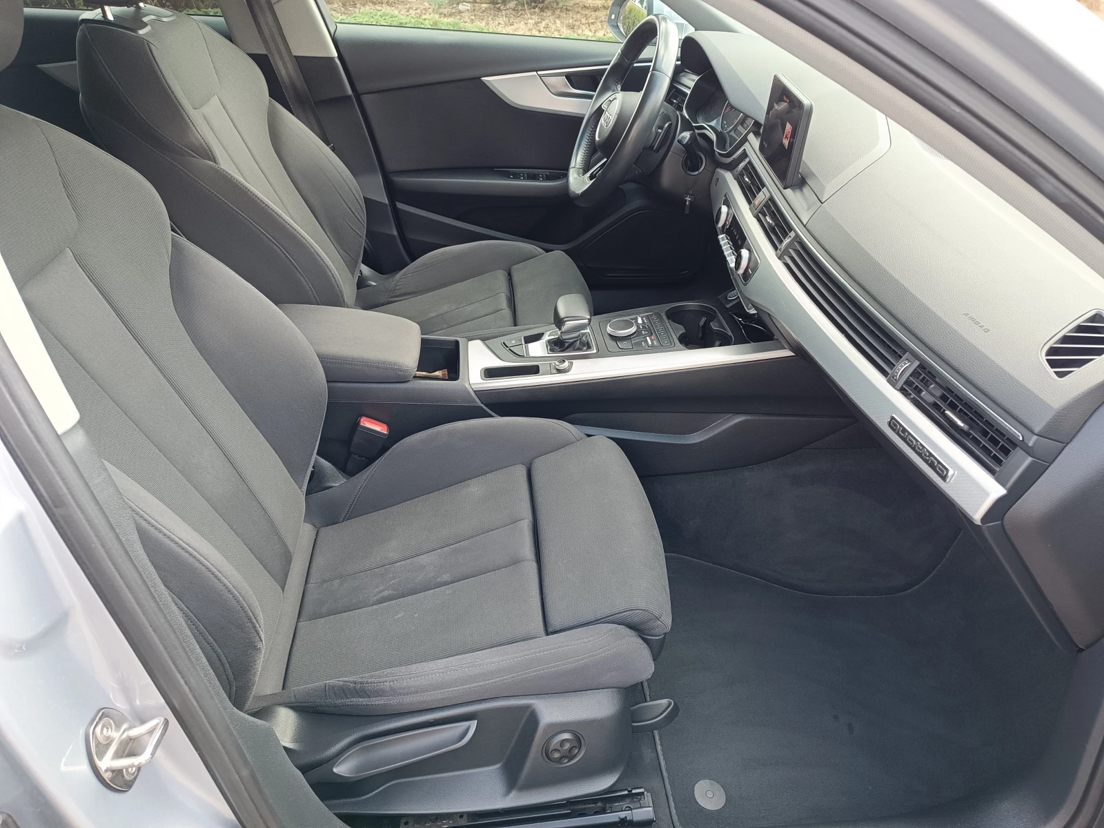 Audi A4 2.0TDI 150ks Navi, снимка 10 - Автомобили и джипове - 55666958