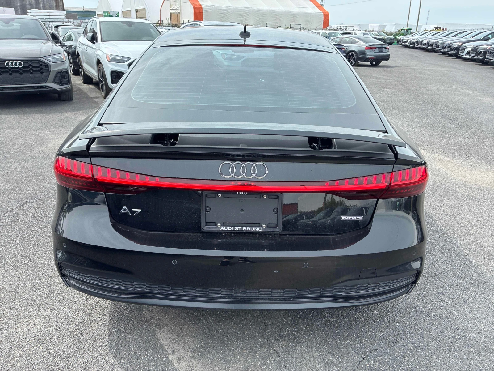 Audi A7 * PROGRESSIV * АВТОКРЕДИТ БЕЗ ПЪРВОНАЧАЛНА ВНОСКА, снимка 5 - Автомобили и джипове - 55936467