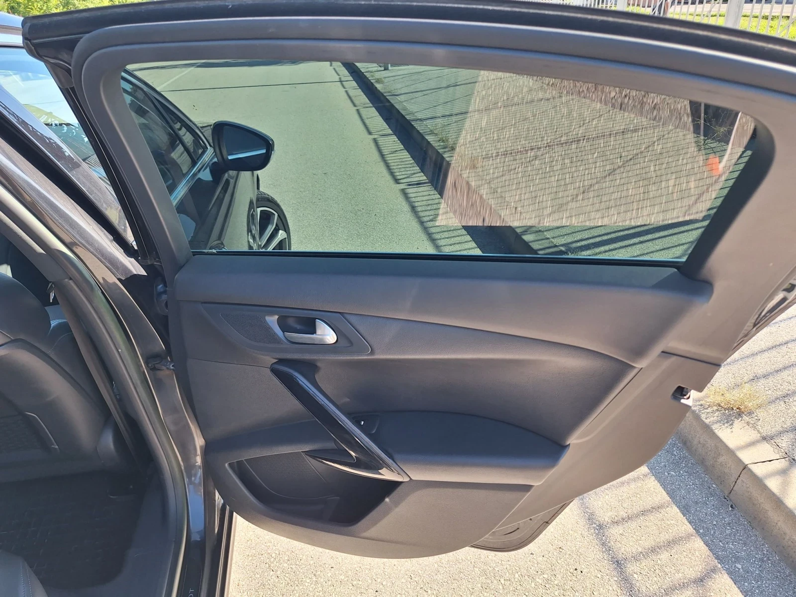 Peugeot 508 2.2 HDI GT, снимка 15 - Автомобили и джипове - 56311456