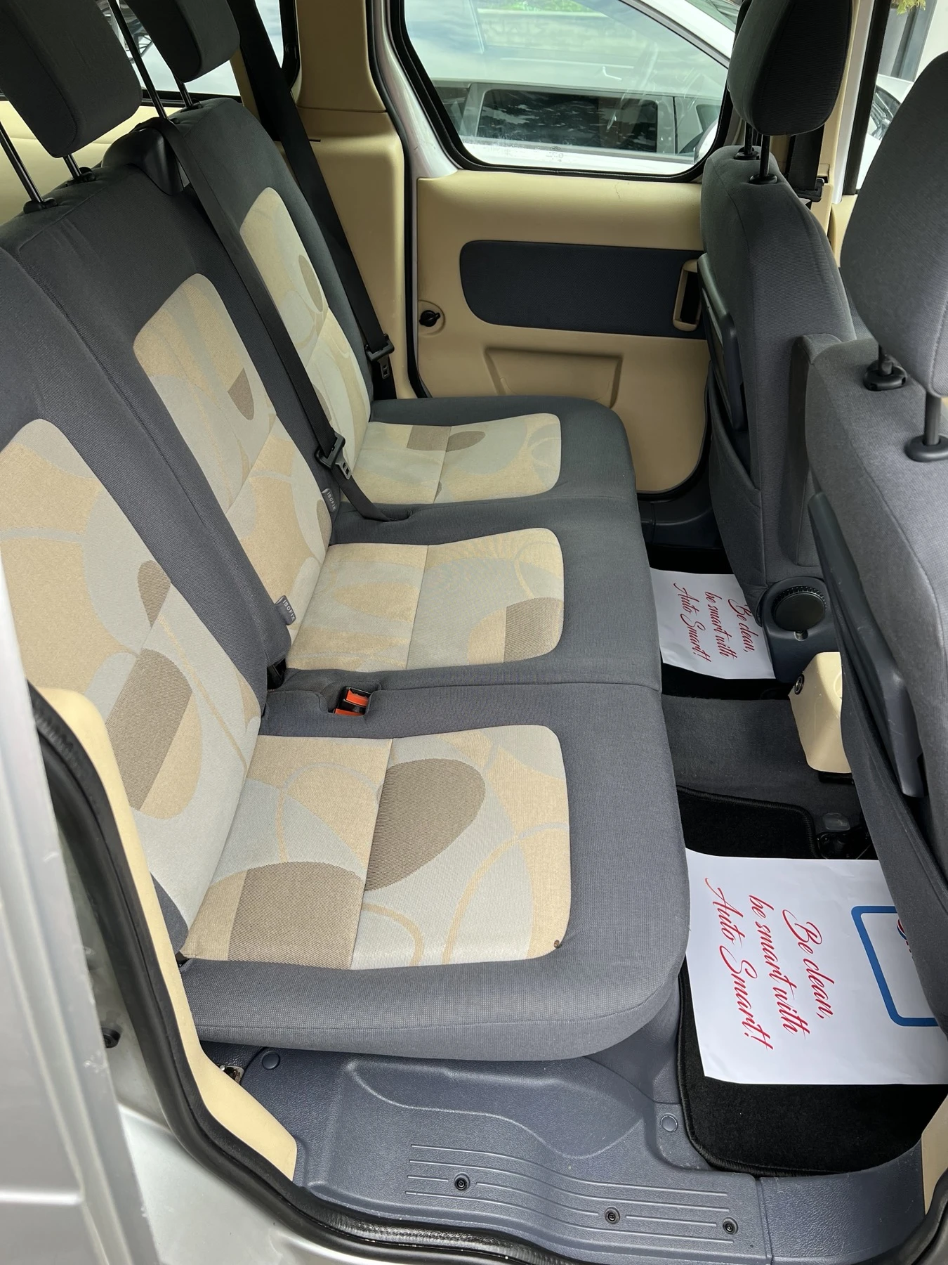 Ford Tourneo Connect, снимка 5 - Автомобили и джипове - 56545342