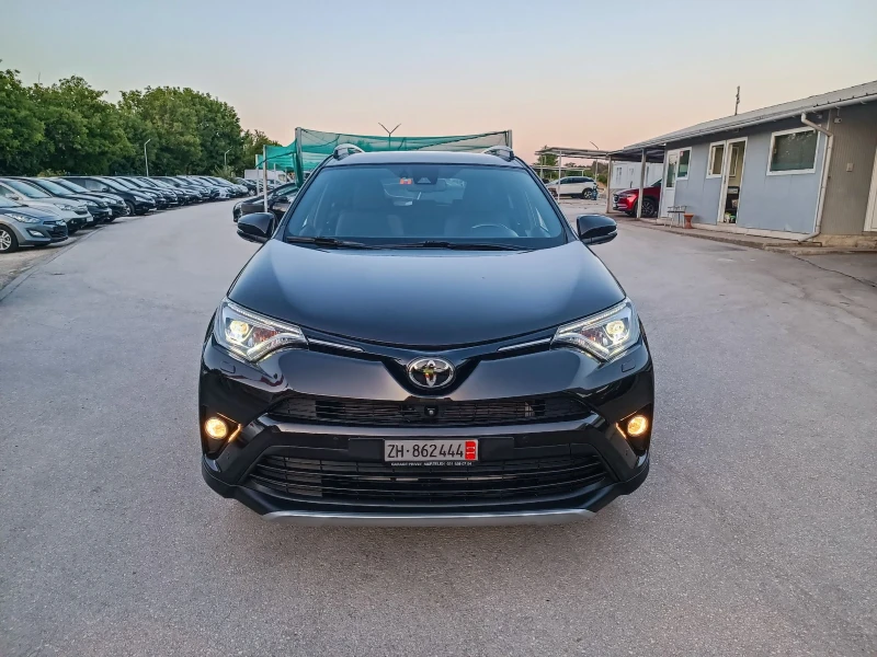 Toyota Rav4 2.0i-152кс-ШВЕЙЦАРИЯ-РЪЧКА-FACELIFT-4X4-ДИСТРОНИК