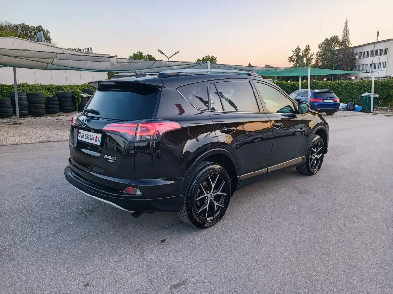 Toyota Rav4 2.0i-152кс-ШВЕЙЦАРИЯ-РЪЧКА-FACELIFT-4X4-ДИСТРОНИК, снимка 3 - Автомобили и джипове - 51390588