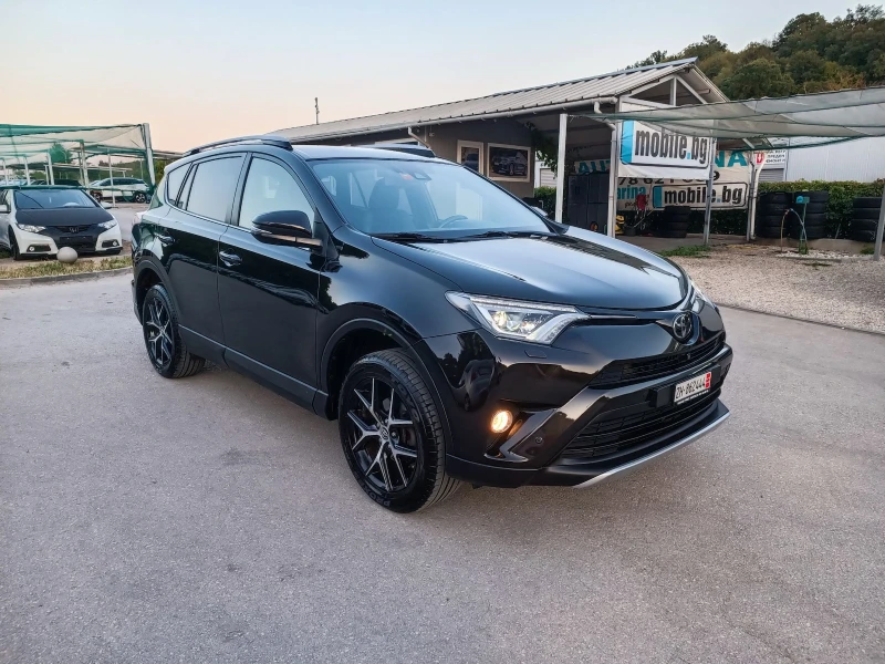 Toyota Rav4 2.0i-152кс-ШВЕЙЦАРИЯ-РЪЧКА-FACELIFT-4X4-ДИСТРОНИК, снимка 2 - Автомобили и джипове - 51390588