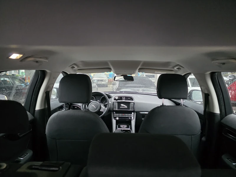 Jaguar F-PACE, снимка 8 - Автомобили и джипове - 52597304