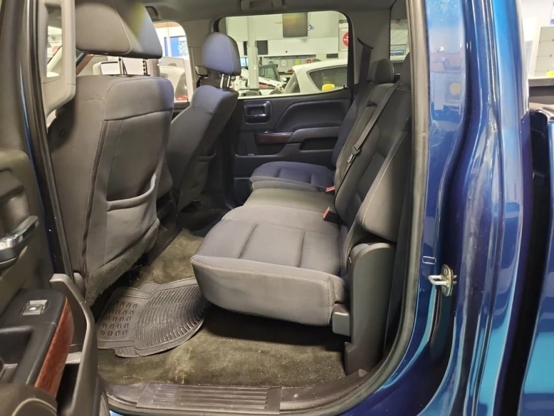 Gmc Sierra * SLE CREW CAB SHORT BED * CARFAX * БЕЗ ПЪРВОНАЧАЛ, снимка 13 - Автомобили и джипове - 52996289