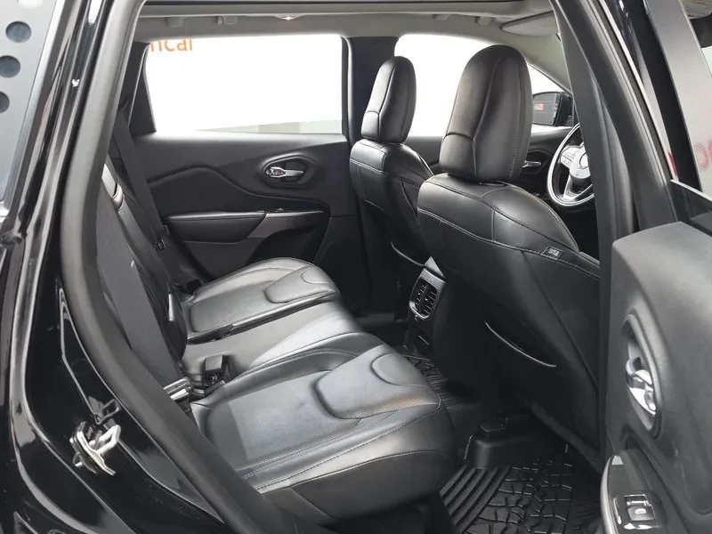 Jeep Cherokee 2.4 LONGITUDE HIGH AWD, снимка 11 - Автомобили и джипове - 55113701